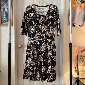 Effie’s Heart Black/Orange Floral Dress, Size L, Pockets!